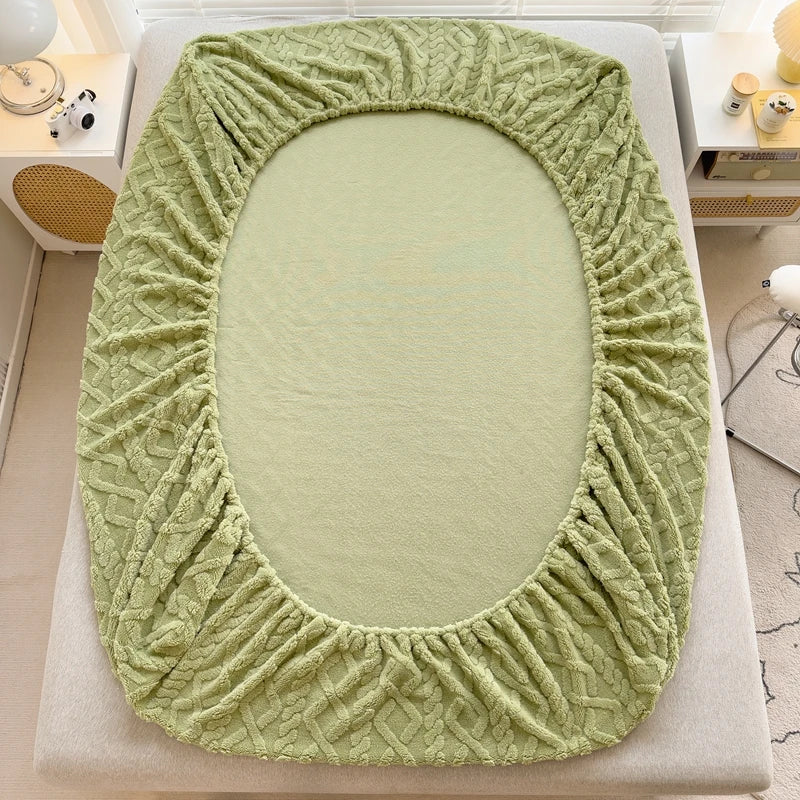 3D Embossed velvet bed cover