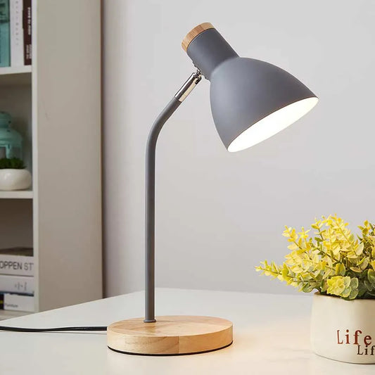 Lampe de table créative en bois