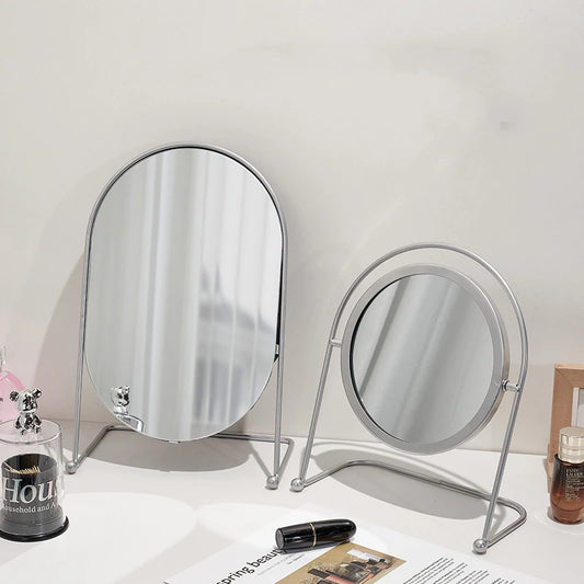 Cermin rias meja berdiri sederhana baru