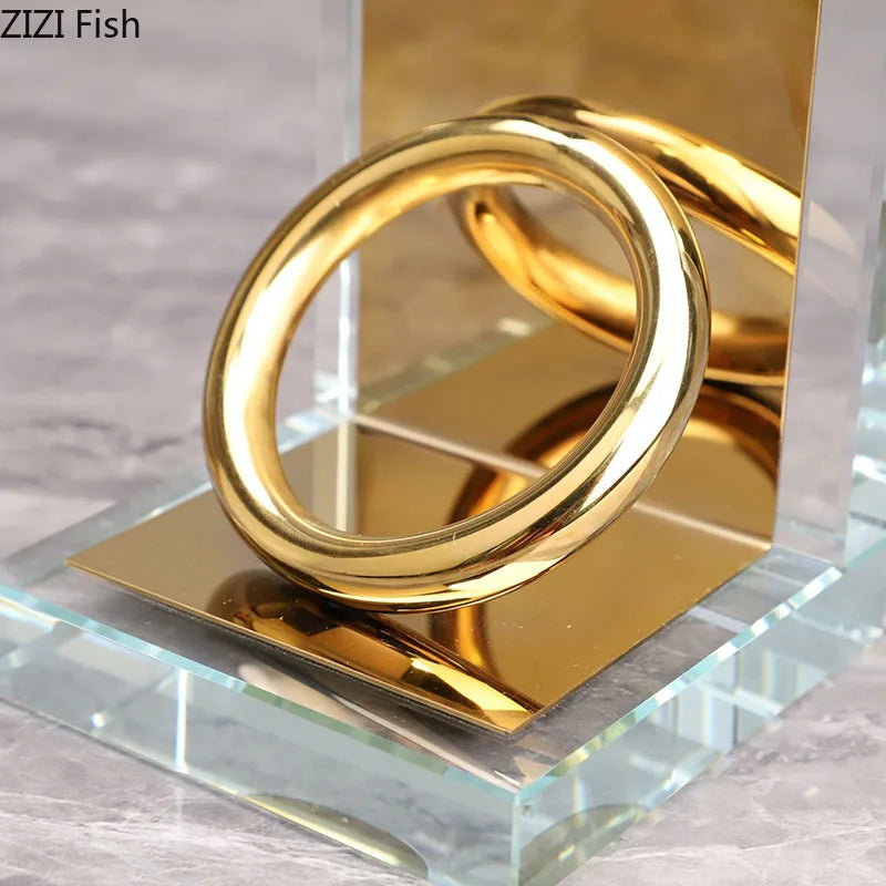 Golden X/O letters statue