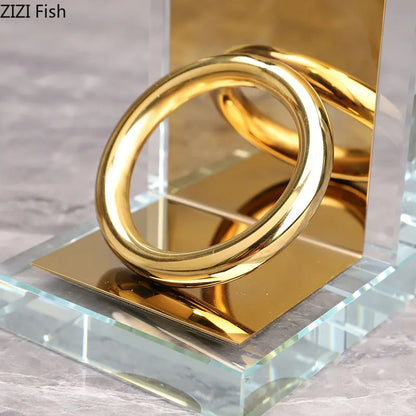 Golden X/O letters statue