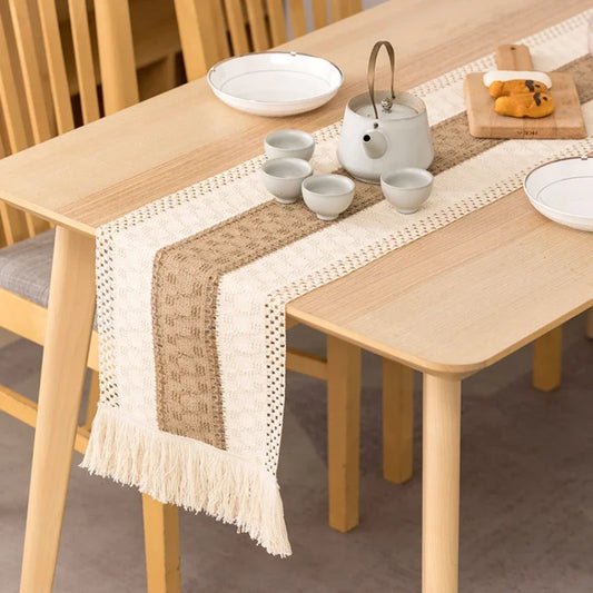Table runner made of natural jute and linen, handwoven
