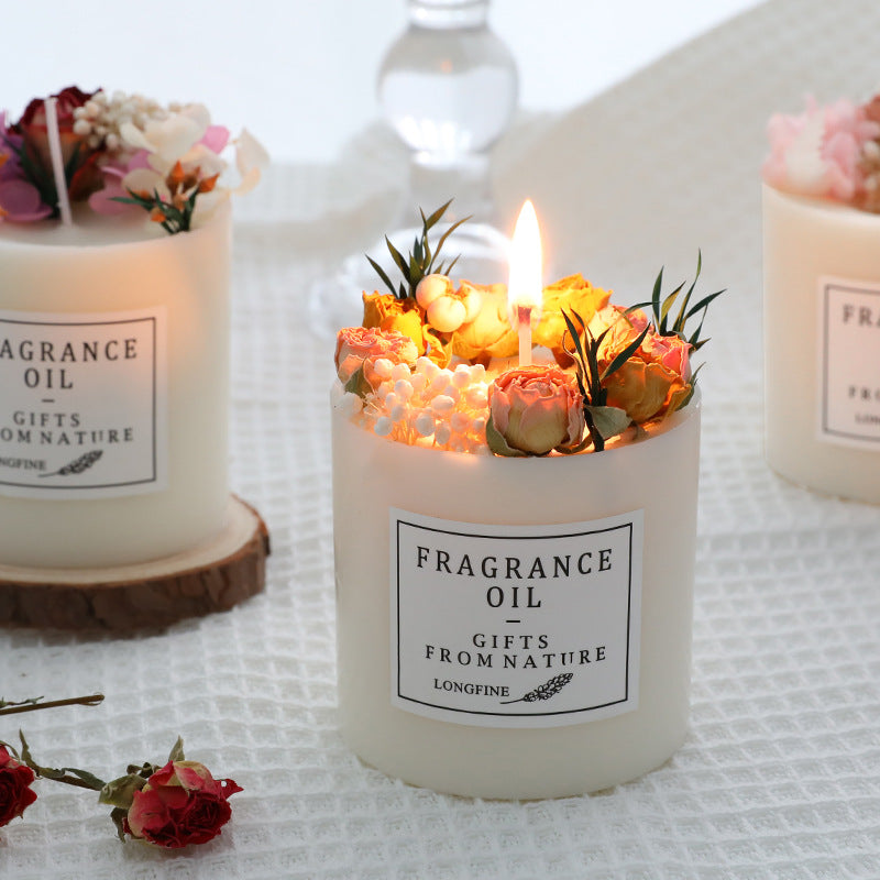 Декор сухоцвітів романтичними свічками